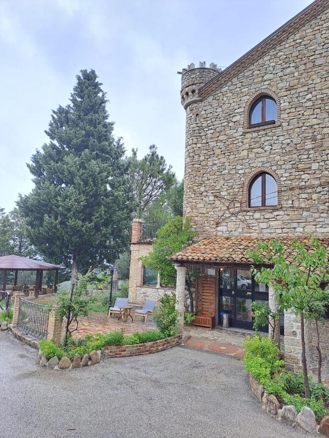 Roccavivara Hotel Lo Smeraldo מראה חיצוני תמונה